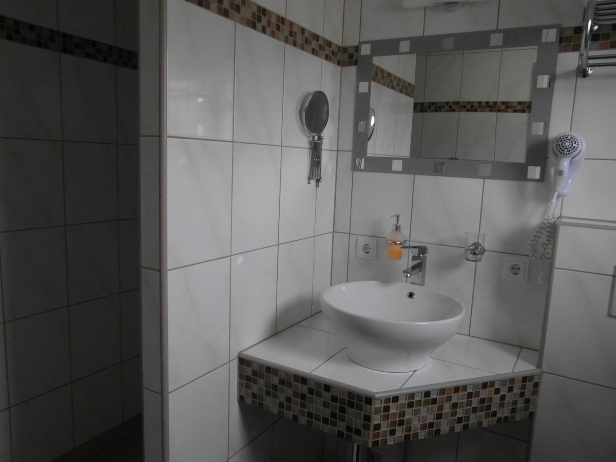 Hotel Am Donaubogen Sarching ภายนอก รูปภาพ
