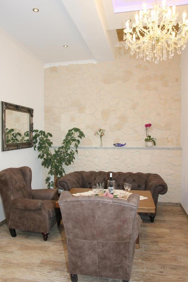Hotel Am Donaubogen Sarching ภายนอก รูปภาพ